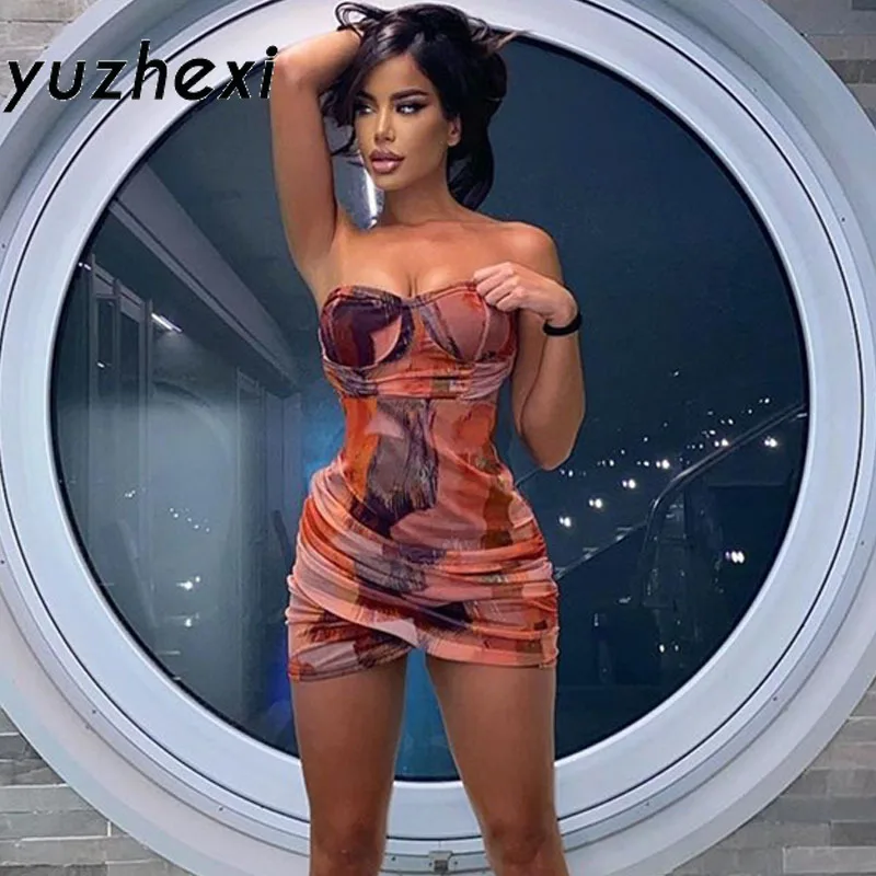YUZHEXI Irregular Sexy Women Paisley Printed Strapless Tube Mini Dress Night Club Bodycon Off Shoulder Dresses 2022
YUZHEXI Irregular Sexy Women Paisley Printed Strapless Tube Mini Dress Night Club Bodycon Off Shoulder Dresses 2022