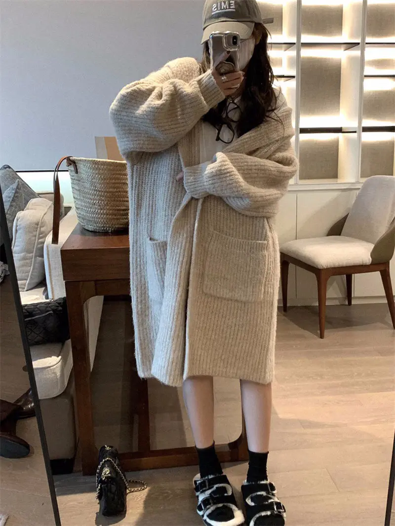 Утепленный вязаный кардиган с капюшоном 2023, Женская длинная одежда на весну и осень, Свободный Повседневный свитер с большими карманами для ленивых, пальто Z226
Утепленный вязаный кардиган с капюшоном 2023, Женская длинная одежда на весну и осень, Свободный Повседневный свитер с большими карманами для ленивых, пальто Z226