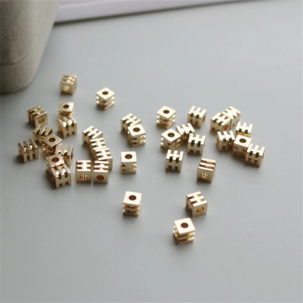 The United States 14K gold box beads three line four square loose beads DIY bracelet necklace string first jewelry septa beads
The United States 14K gold box beads three line four square loose beads DIY bracelet necklace string first jewelry septa beads
