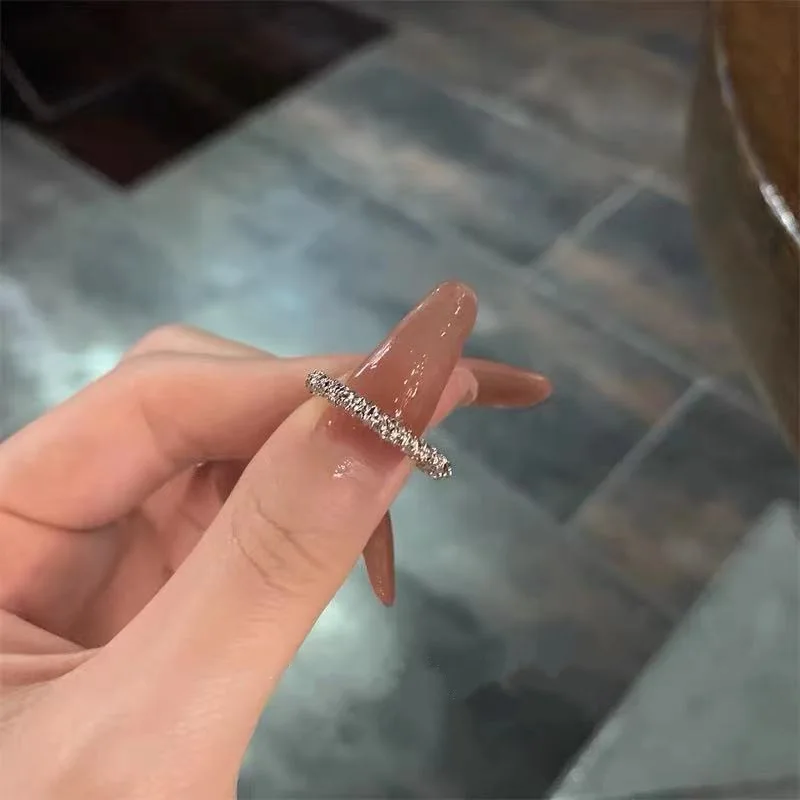 Hollow Threaded Chain Candy Color Rings for Women Irregular Opening Finger Ring Mens Rings Korean Fashion Party Jewelry
Hollow Threaded Chain Candy Color Rings for Women Irregular Opening Finger Ring Mens Rings Korean Fashion Party Jewelry
