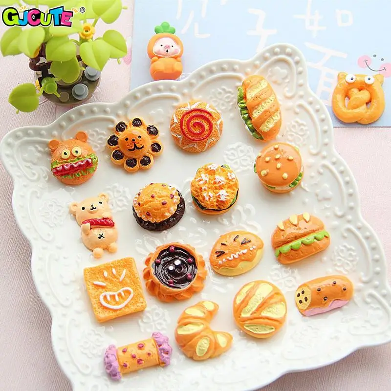 5Pcs Doll house decorative mini simulation bread dessert model shooting scene props
5Pcs Doll house decorative mini simulation bread dessert model shooting scene props