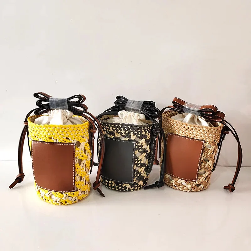 Plaid Bucket Straw Woven Bag Women's 2022 New Fashion Versatile One Shoulder Messenger Foreign Style Woven Handbag Cc Sac A Main
Plaid Bucket Straw Woven Bag Women's 2022 New Fashion Versatile One Shoulder Messenger Foreign Style Woven Handbag Cc Sac A Main
