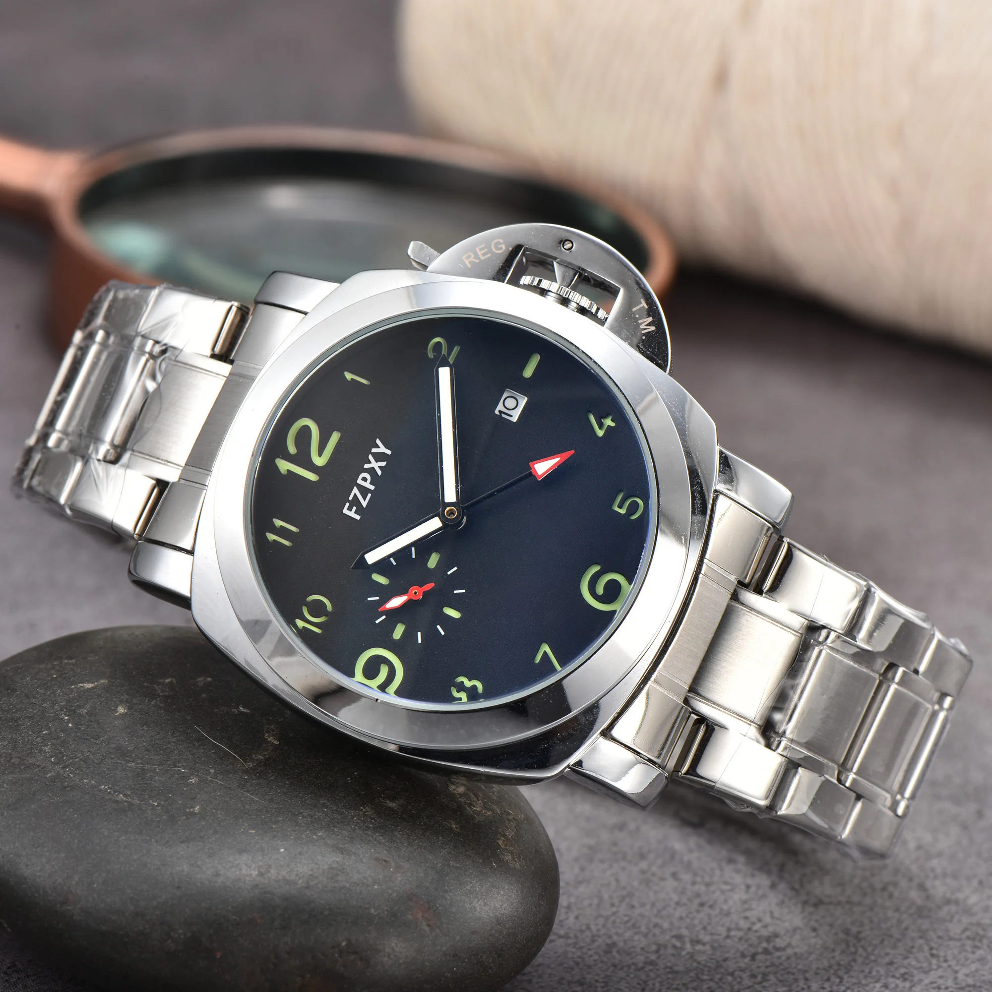 PA110 New Luxury Brand Watches For Men Classic Racing Car Style Chronograph Steel Quartz Watch Business Automatic Date Sport AAA
PA110 New Luxury Brand Watches For Men Classic Racing Car Style Chronograph Steel Quartz Watch Business Automatic Date Sport AAA