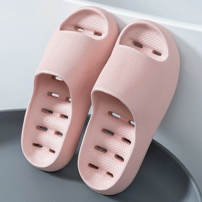 124Solid color simple non-slip slippers new hollow out breathable student shoes soft bottom comfortable shoes
124Solid color simple non-slip slippers new hollow out breathable student shoes soft bottom comfortable shoes