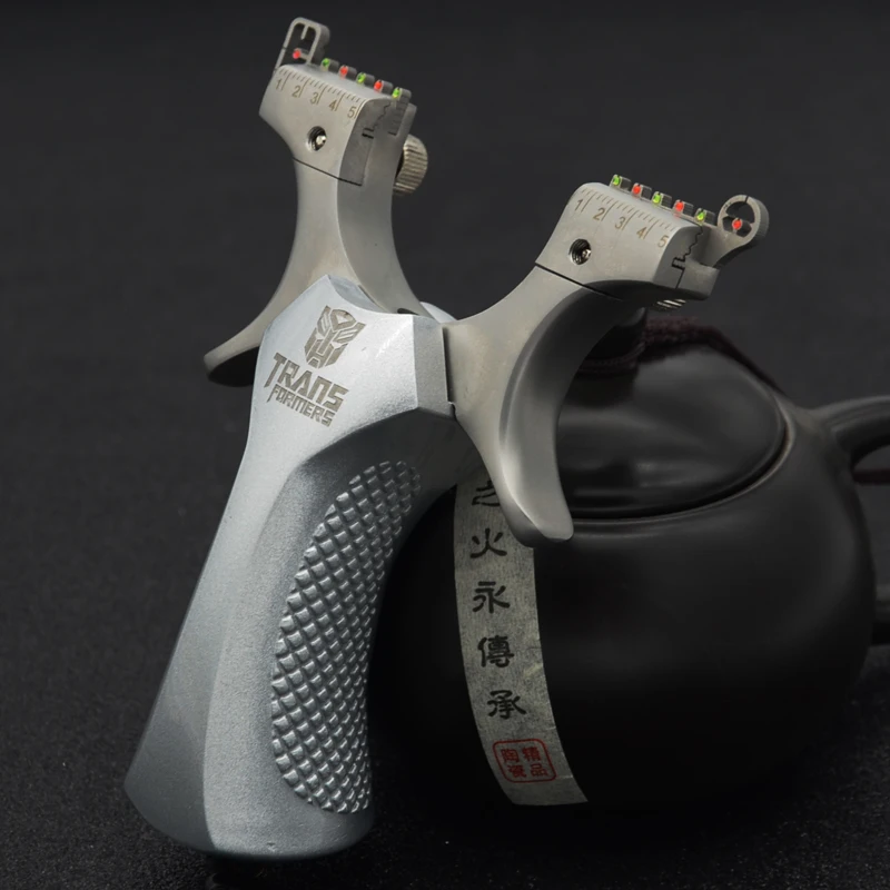 Высококачественная высокоточная Рогатка со стальными шариками для охоты на открытом воздухе силовой Пресс плоская кожаная Пуля для охоты
Высококачественная высокоточная Рогатка со стальными шариками для охоты на открытом воздухе силовой Пресс плоская кожаная Пуля для охоты