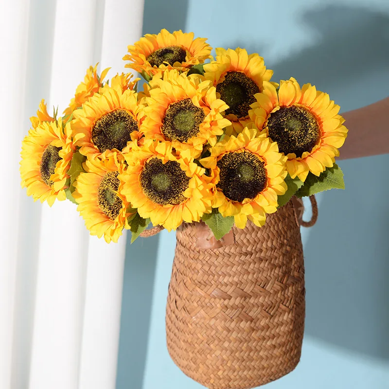 1pc Sunflower Decoration Artificial Sunflower Flower Realistic Silk Daisies for Home Flower Arrangement Wedding Party
1pc Sunflower Decoration Artificial Sunflower Flower Realistic Silk Daisies for Home Flower Arrangement Wedding Party