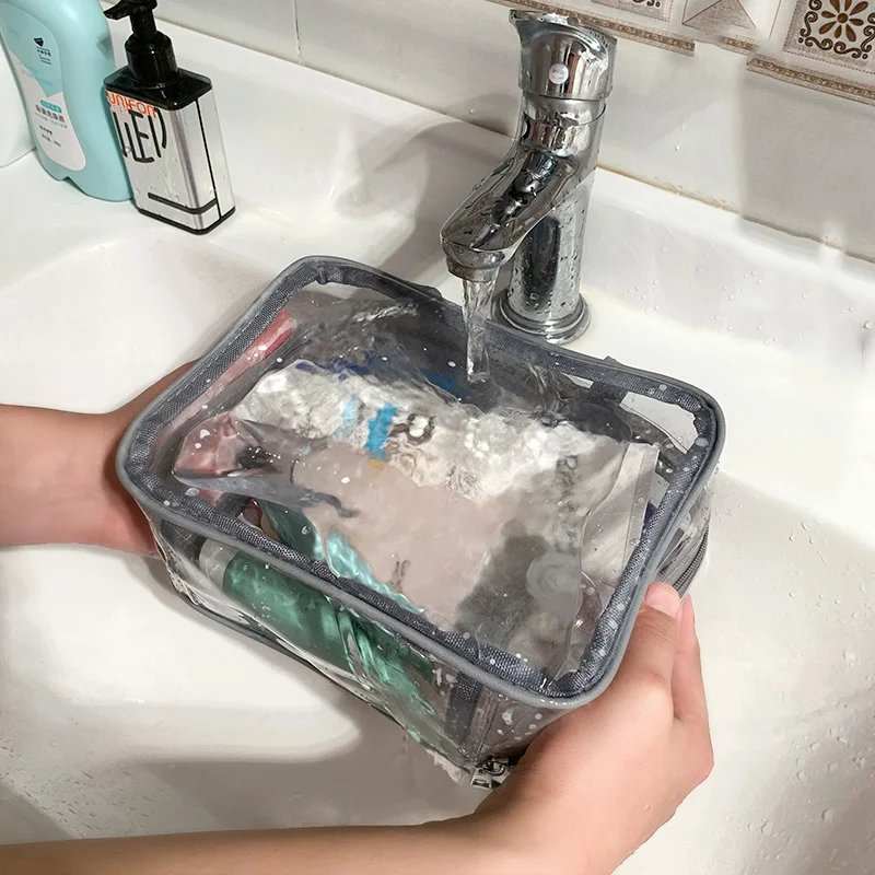 Водонепроницаемая прозрачная косметичка из ПВХ для ванной, женская косметичка, дорожный Органайзер на молнии для косметики, косметики, туалетных принадлежностей, набор для хранения
Водонепроницаемая прозрачная косметичка из ПВХ для ванной, женская косметичка, дорожный Органайзер на молнии для косметики, косметики, туалетных принадлежностей, набор для хранения