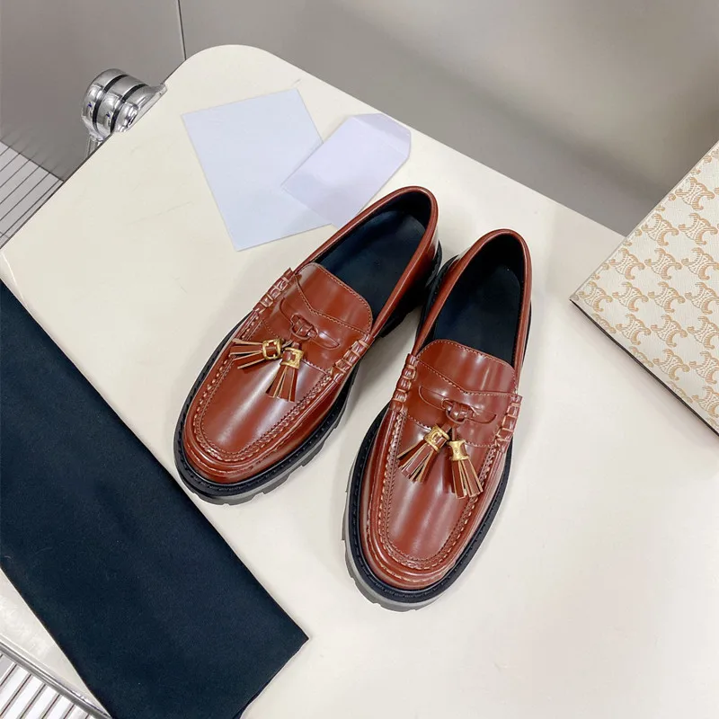 Handmade Cowhide with Tassel Hardware Buckle Lofers Female Slip-on Flats Platform Heels Thick Soled Shallow Mouth Women Shoes
Handmade Cowhide with Tassel Hardware Buckle Lofers Female Slip-on Flats Platform Heels Thick Soled Shallow Mouth Women Shoes