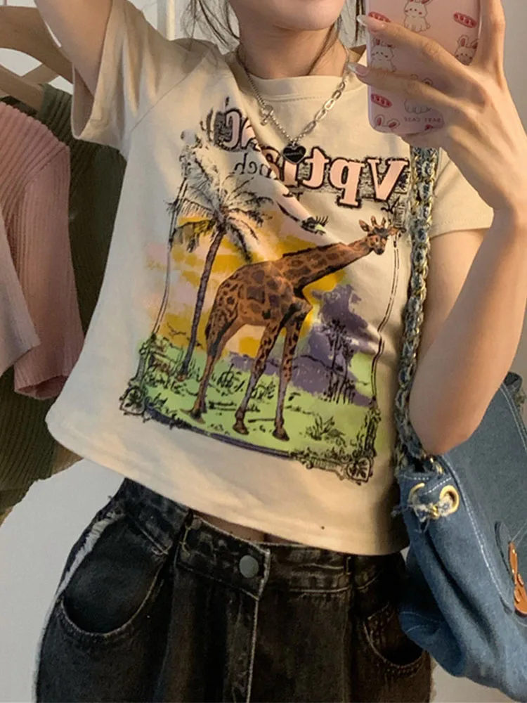 Women's O-neck T-shirt Giraffe Print Short-sleeved T-shirt Crop Top Solid Color High Waist Summer 2022 New Fashion All-match Top
Women's O-neck T-shirt Giraffe Print Short-sleeved T-shirt Crop Top Solid Color High Waist Summer 2022 New Fashion All-match Top