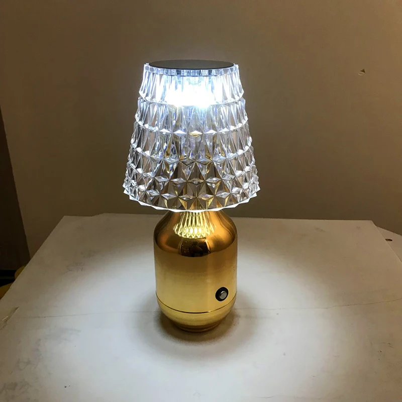 Custom stainless steel base rgb decorative rechargeable smart cordless restaurant hotel luxury acrylic crystal gold table lamp
Custom stainless steel base rgb decorative rechargeable smart cordless restaurant hotel luxury acrylic crystal gold table lamp