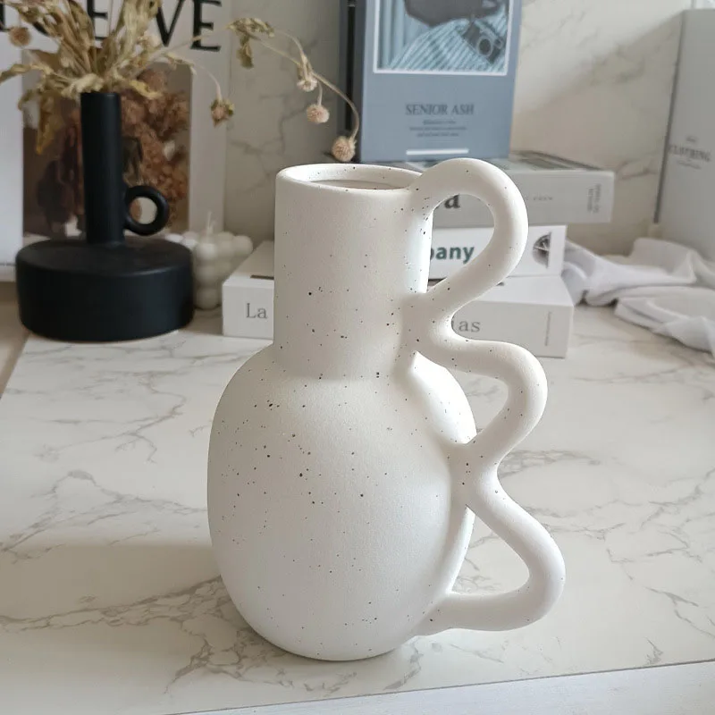 Керамическая ваза Ting Ke в скандинавском стиле ваби-Саби, ваза в форме чайника, ваза для гидропоники, домашний декор для отеля, магазина, ваза д...
Керамическая ваза Ting Ke в скандинавском стиле ваби-Саби, ваза в форме чайника, ваза для гидропоники, домашний декор для отеля, магазина, ваза д...