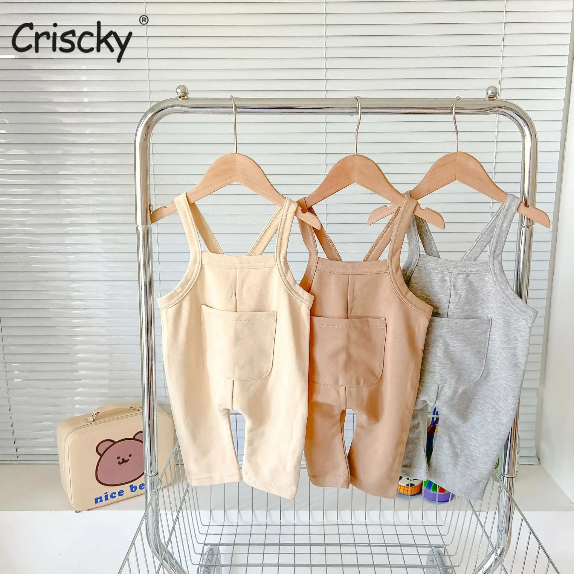 Criscky Infant Baby Boy Girl Clothes Solid Cotton Romper Jumpsuit Cute Summer Sleeveless Straps Pocket Long Pants Overalls
Criscky Infant Baby Boy Girl Clothes Solid Cotton Romper Jumpsuit Cute Summer Sleeveless Straps Pocket Long Pants Overalls