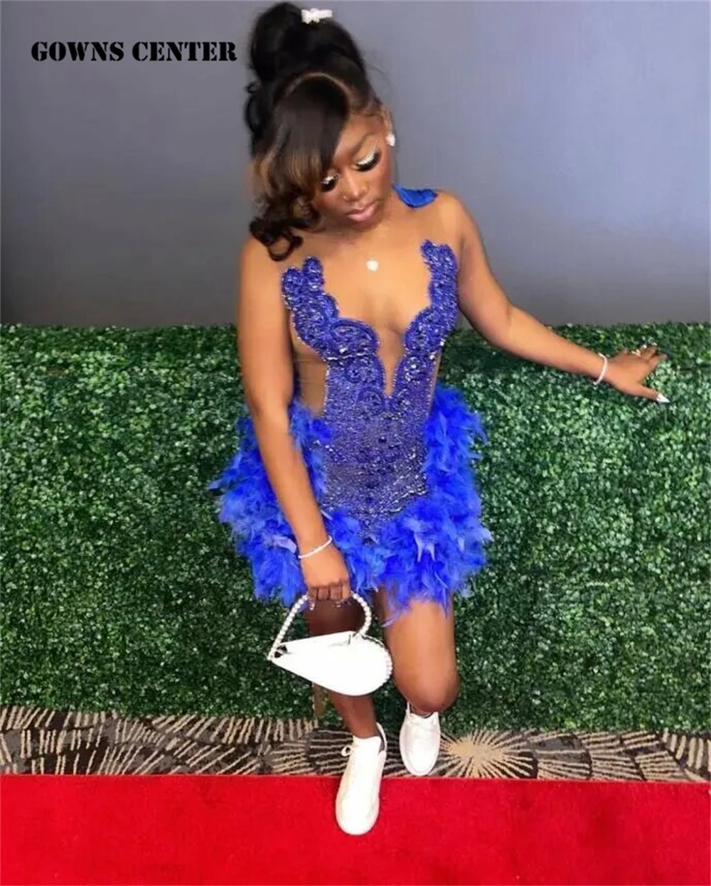 

Royal Blue Slay Queen Short Prom Dresses Sparkly Luxury Crystal Beaded Ostrich Feather Black Girl Birthday Gown Outfit robe