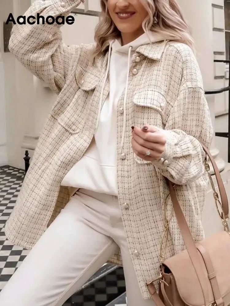 Aachoae Women Plaid Elegant Coat Outerwear Pocket Pearl Decorate Lady Vintage Coat Batwing Sleeve Loose Office Jacket Female
Aachoae Women Plaid Elegant Coat Outerwear Pocket Pearl Decorate Lady Vintage Coat Batwing Sleeve Loose Office Jacket Female