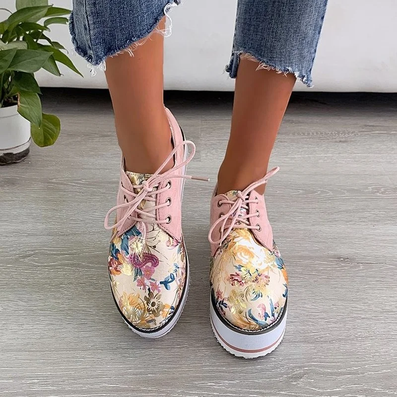 2022 Spring Fashion New Thick-soled Brogues Women's Simple All-match Large Size Printing Casual Ladies Flat Shoes
2022 Spring Fashion New Thick-soled Brogues Women's Simple All-match Large Size Printing Casual Ladies Flat Shoes