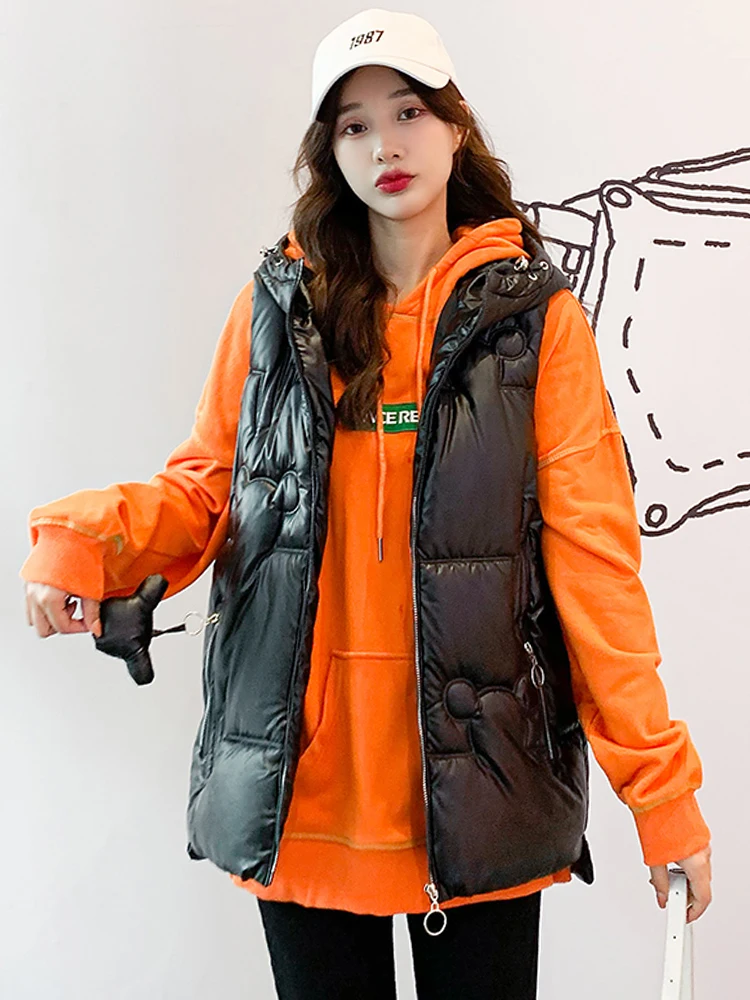 Женская осенне-зимняя куртка без рукавов, милая Студенческая верхняя одежда с капюшоном и хлопковой подкладкой, блестящая ткань, черный, ро... 
Женская осенне-зимняя куртка без рукавов, милая Студенческая верхняя одежда с капюшоном и хлопковой подкладкой, блестящая ткань, черный, ро...