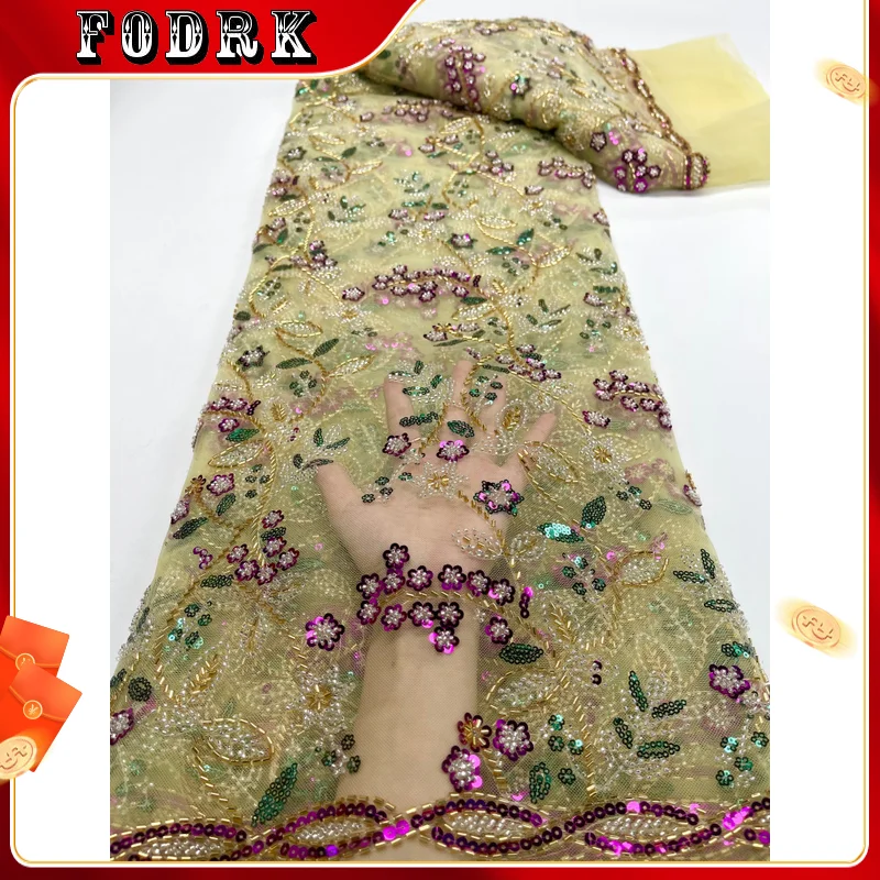 Black High Quality Luxury French Mesh Beaded Lace Fabric African With Sequins Fabric For Wedding Dress 
Black High Quality Luxury French Mesh Beaded Lace Fabric African With Sequins Fabric For Wedding Dress