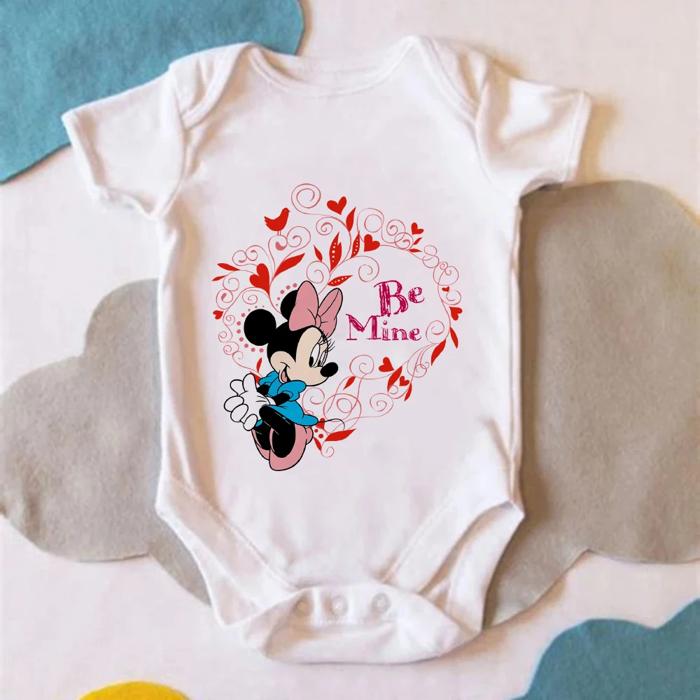 

Four Seasons Disney Minnie Mouse Baby Onesie Aesthetic Print Harajuku Style Casual 0-24M Unisex Romper Girl Boy Cute Clothes
