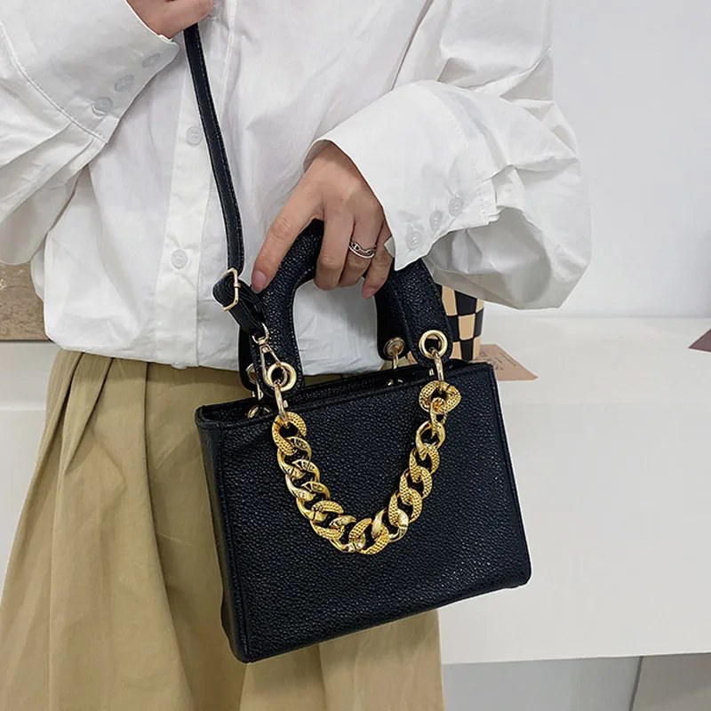 Luxury Female Shoulder Bag High quality Leather Women Bags New Chain Handbag Small square Bags Brand Designer Lady Crossbody Bag
Luxury Female Shoulder Bag High quality Leather Women Bags New Chain Handbag Small square Bags Brand Designer Lady Crossbody Bag