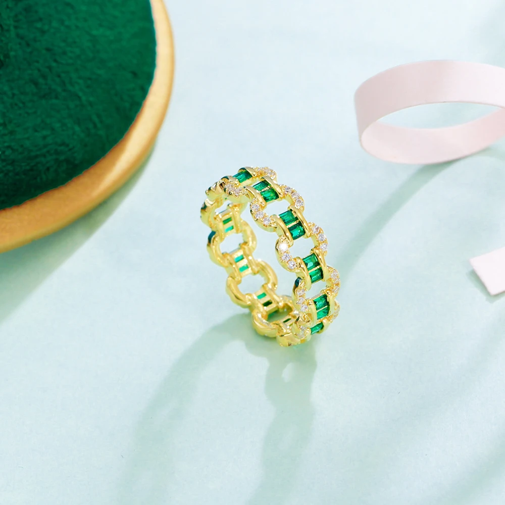 ThreeGraces New Fashion Green Cubic Zirconia Gold Color Geometric Round Ring for Women Korean Style Daily Party Jewelry R231
ThreeGraces New Fashion Green Cubic Zirconia Gold Color Geometric Round Ring for Women Korean Style Daily Party Jewelry R231