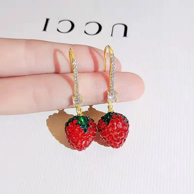 New Temperament Red Strawberry Earrings Female Long Fruit Earrings Personality Lady Earrings Fashion Ear Hook Girlfriend Gift
New Temperament Red Strawberry Earrings Female Long Fruit Earrings Personality Lady Earrings Fashion Ear Hook Girlfriend Gift