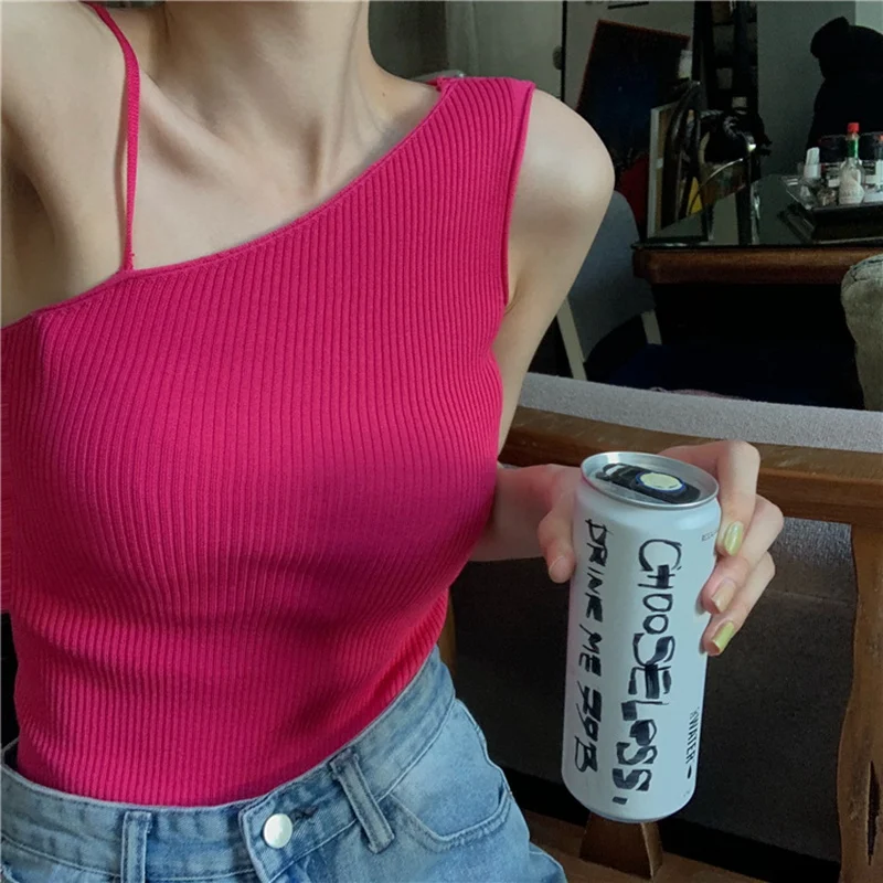 Summer Sexy Fashion Basic Camis Crop Tops Vintage Tanks Knitting for Girls Slim Hot Erotic Irregular Shoulder Tops Bodycon Solid
Summer Sexy Fashion Basic Camis Crop Tops Vintage Tanks Knitting for Girls Slim Hot Erotic Irregular Shoulder Tops Bodycon Solid