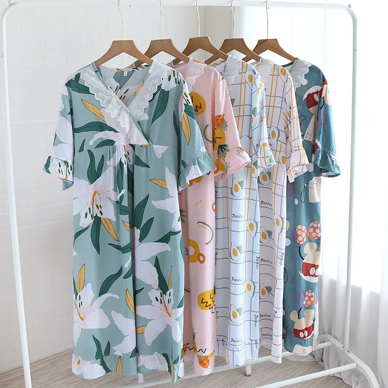 Women's Cotton Sexy V-neck Short-Sleeved Mid-length Nightdress for Spring Summer and Autumn Thin Women's Cool Cotton Nightgowns 
Women's Cotton Sexy V-neck Short-Sleeved Mid-length Nightdress for Spring Summer and Autumn Thin Women's Cool Cotton Nightgowns