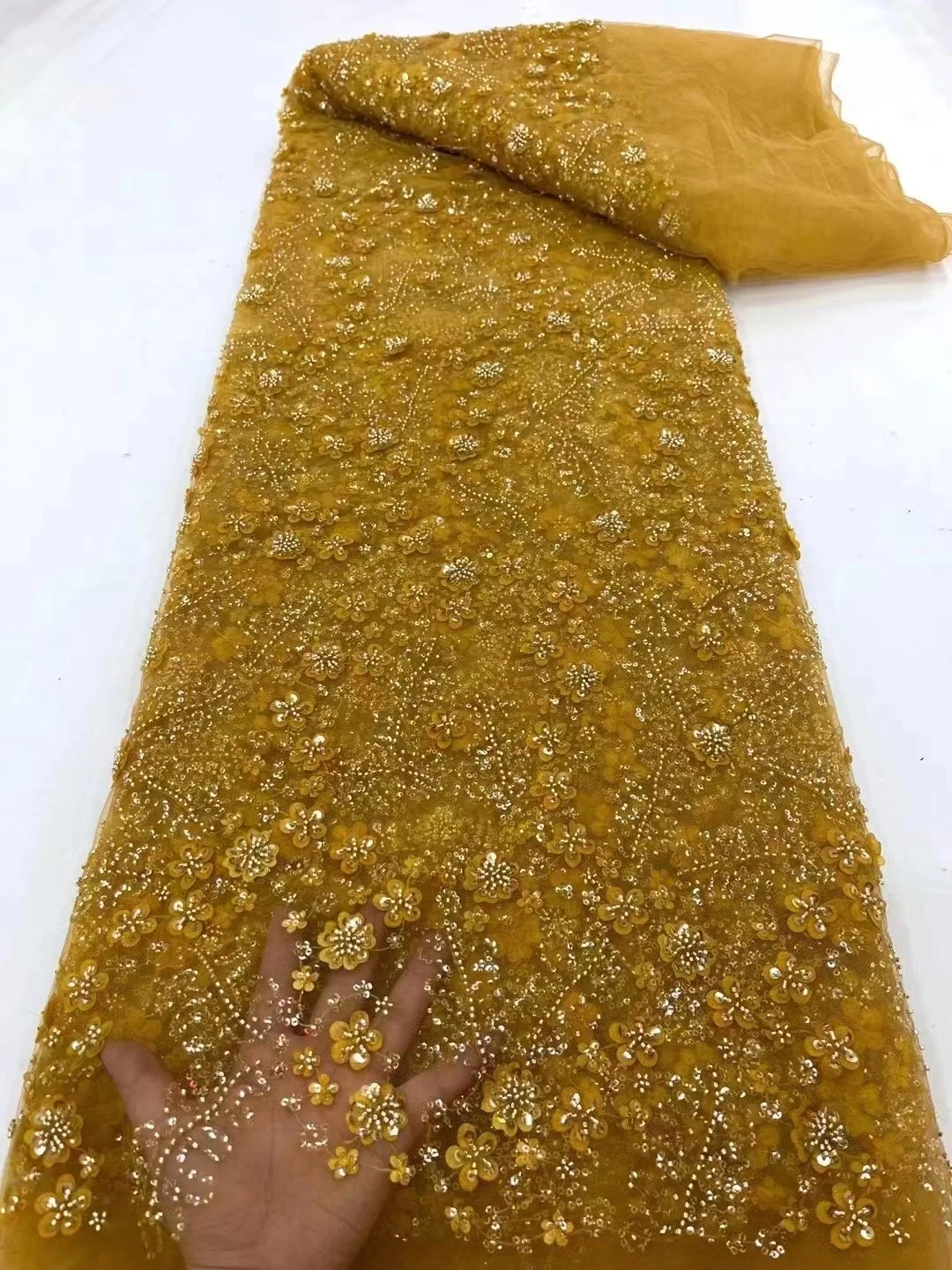 Gold Africa Fashion High Quality Handmade Sequins Lace Luxury Beaded Tulle Lace Fabric French For Women Wedding Party Materia
Gold Africa Fashion High Quality Handmade Sequins Lace Luxury Beaded Tulle Lace Fabric French For Women Wedding Party Materia