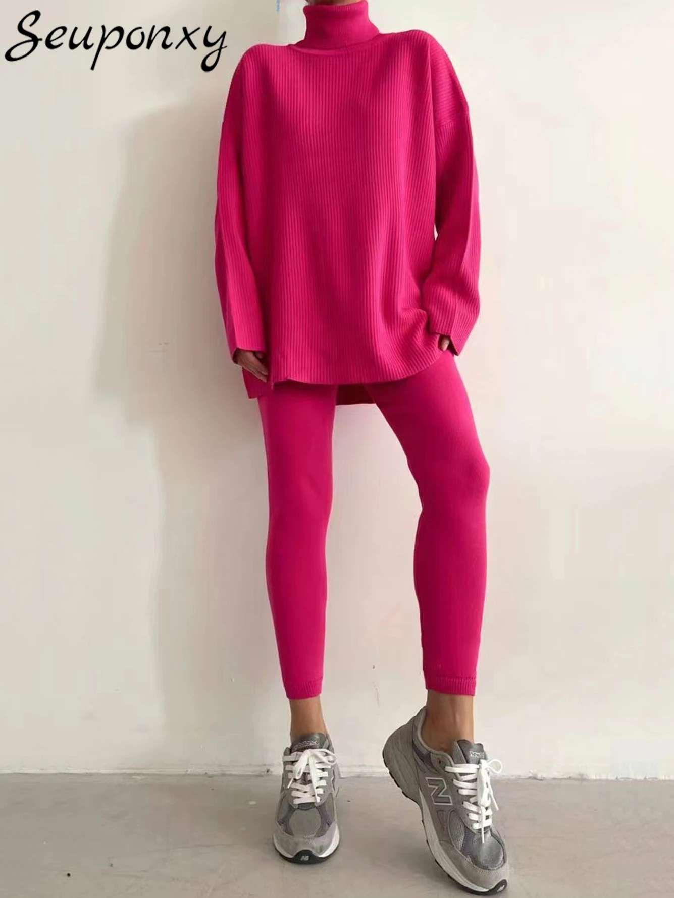 High Quality 2023 New Women's Fashion Knitting 2 Piece Set Sexy High Neck Long Sleeve Loose Pullover+Pencil Pants Casual Set
High Quality 2023 New Women's Fashion Knitting 2 Piece Set Sexy High Neck Long Sleeve Loose Pullover+Pencil Pants Casual Set