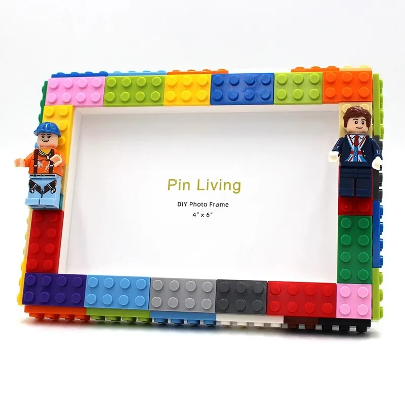 Фоторамка из пластиковых блоков pinliving
Фоторамка из пластиковых блоков pinliving