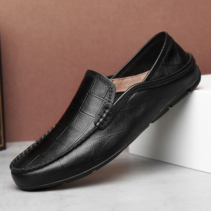 Genuine Leather Men Casual Shoes Luxury Brand Men Half Drag Loafers Moccasins Breathable Slip on Driving Shoes Plus Size 36-47
Genuine Leather Men Casual Shoes Luxury Brand Men Half Drag Loafers Moccasins Breathable Slip on Driving Shoes Plus Size 36-47