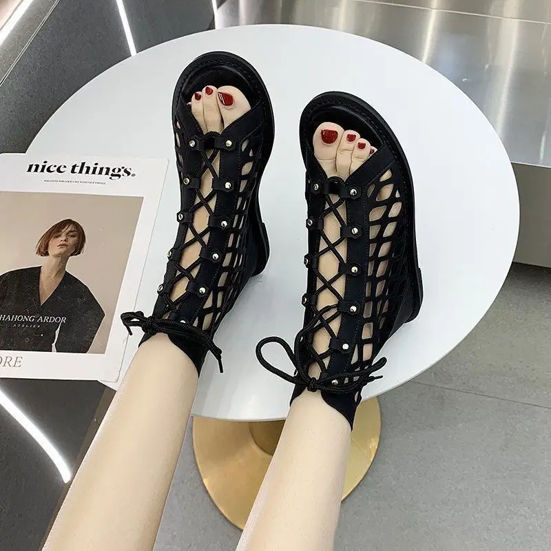 Apanzu Women Rivet Shoes Gladiator Roman Sandals Summer Open Toe Lollow Out Flat Heel Sandals Boot Women lacing Shoes size 35-40
Apanzu Women Rivet Shoes Gladiator Roman Sandals Summer Open Toe Lollow Out Flat Heel Sandals Boot Women lacing Shoes size 35-40
