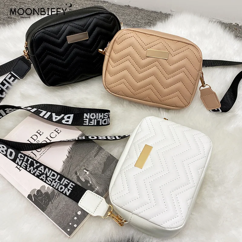 Fashion Solid Color Shoulder Bag Crossbody Bags for Women 2022 Leather Woven Bag Purse Female Designer Bags Handbags Women Bags
Fashion Solid Color Shoulder Bag Crossbody Bags for Women 2022 Leather Woven Bag Purse Female Designer Bags Handbags Women Bags