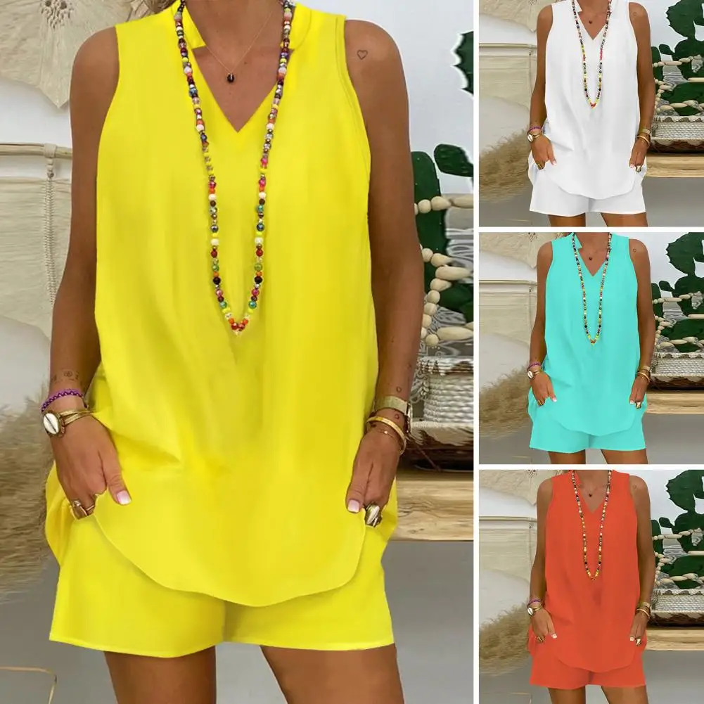 Summer Women Two Pieces Notch Neck Sleeveless Top & Shorts Set Fashion Femme Casual Solid V Neck Tassel Suit Set Clothing
Summer Women Two Pieces Notch Neck Sleeveless Top & Shorts Set Fashion Femme Casual Solid V Neck Tassel Suit Set Clothing