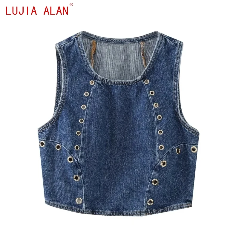 Autumn New Women Rivet Decoration Denim Short Vest Female Casual Sleeveless Side Zipper Slim Tops LUJIA ALAN C1996
Autumn New Women Rivet Decoration Denim Short Vest Female Casual Sleeveless Side Zipper Slim Tops LUJIA ALAN C1996