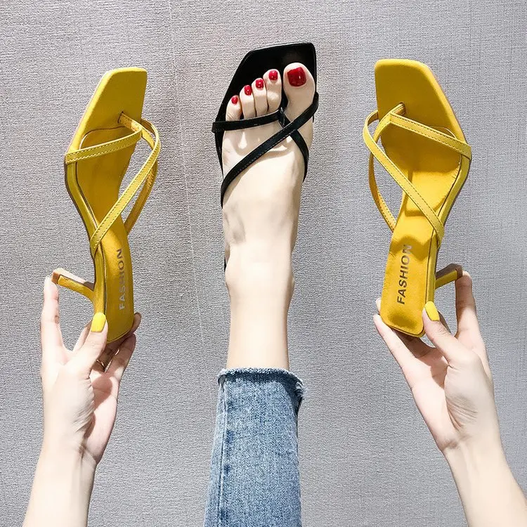 High-heeled slippers women summer wear stiletto new fashion Korean style cross-toed mid-heel sandals and
High-heeled slippers women summer wear stiletto new fashion Korean style cross-toed mid-heel sandals and