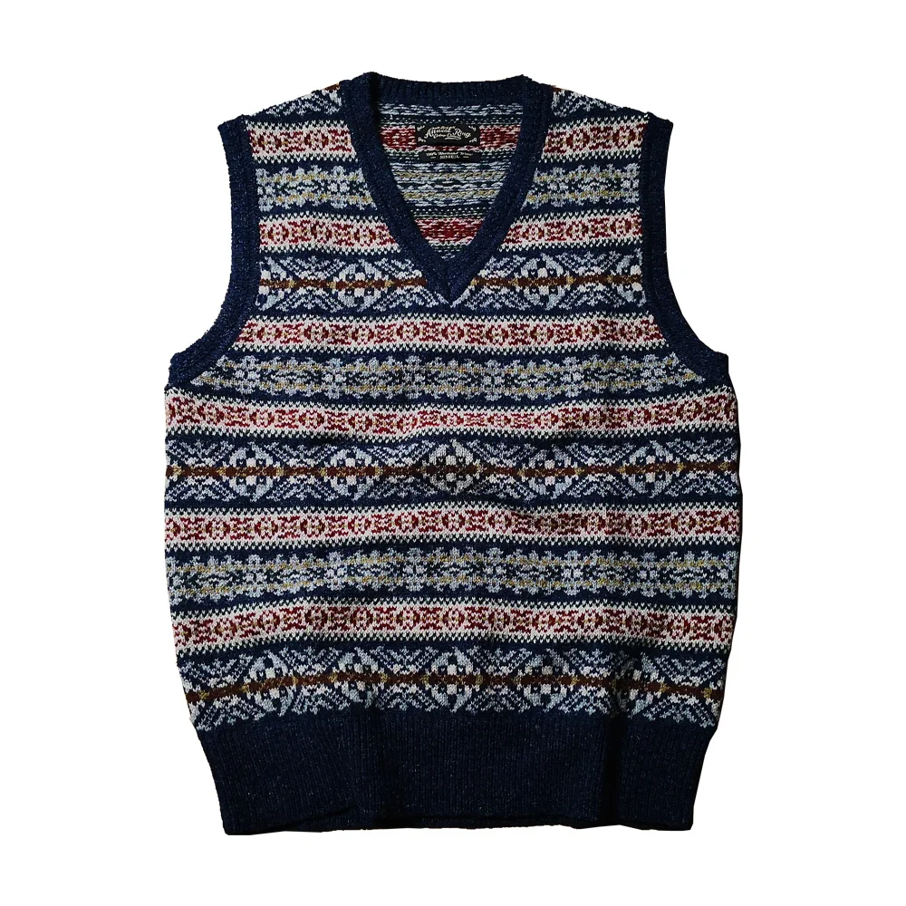 Men's Wool Knitted Vest Fair Isle Classic Retro Sweater Sleeveless V-neck Jumper Warm Winter Christmas Golf Unisex Clothing
Men's Wool Knitted Vest Fair Isle Classic Retro Sweater Sleeveless V-neck Jumper Warm Winter Christmas Golf Unisex Clothing
