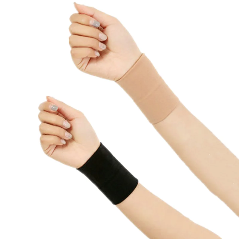 Sports Compression Protective Wristband Exercise Wrist Brace Soft Wrist Cuff Breathable Wrist Support Wrist Protector
Sports Compression Protective Wristband Exercise Wrist Brace Soft Wrist Cuff Breathable Wrist Support Wrist Protector