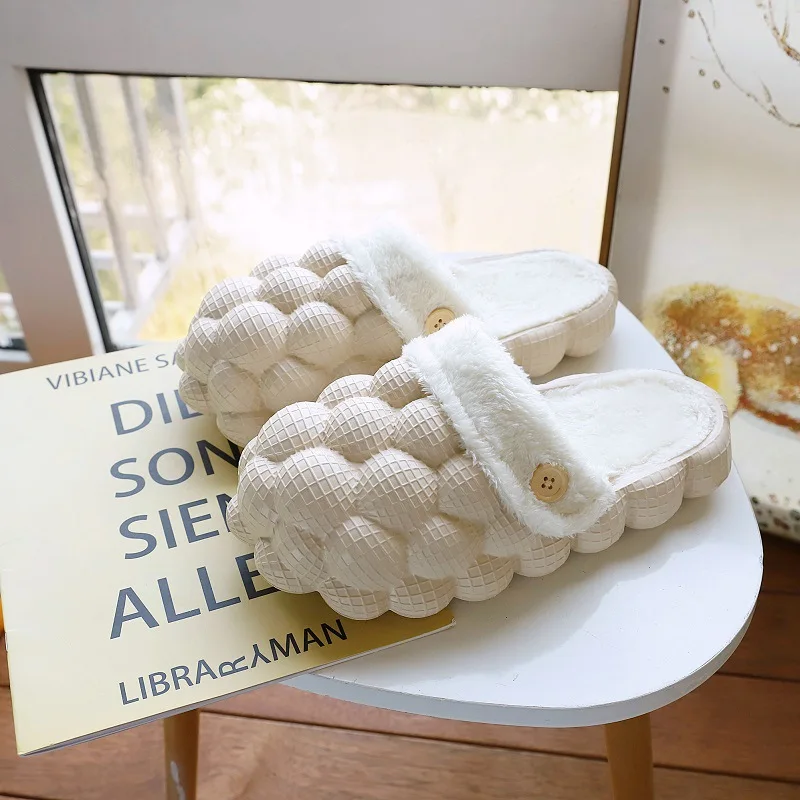 2022 Winter Warm Plush Bubble Slippers Cotton Fulffy Fur Slippers Women Men Indoor Couple Home Waterproof Plush Velvet Slippers
2022 Winter Warm Plush Bubble Slippers Cotton Fulffy Fur Slippers Women Men Indoor Couple Home Waterproof Plush Velvet Slippers