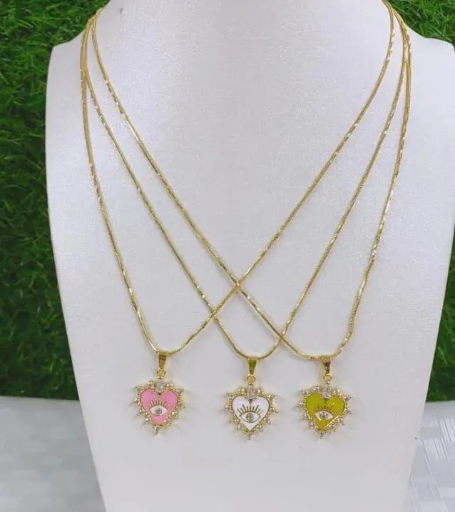 1pcs heart Enamel Charms Cuban chain Crystal Gold Micro Pave Chokers necklace Cubic Zirconia Women Jewelry Gift dsf3s
1pcs heart Enamel Charms Cuban chain Crystal Gold Micro Pave Chokers necklace Cubic Zirconia Women Jewelry Gift dsf3s
