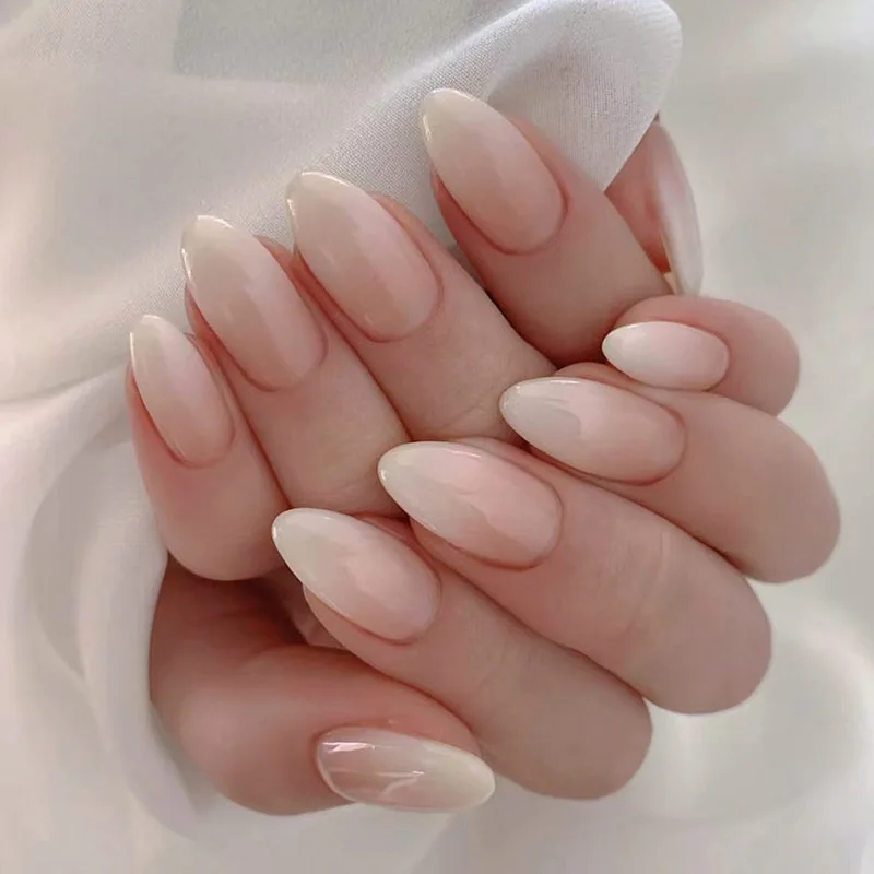 24Pcs Simple White Gradient Fake Nail Tips with Almond Head Designs Oval Wearable False Nails French Full Cover Press on Nails
24Pcs Simple White Gradient Fake Nail Tips with Almond Head Designs Oval Wearable False Nails French Full Cover Press on Nails