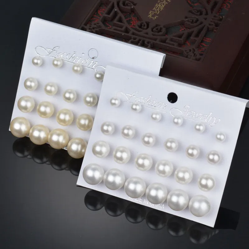 12 pairs White Pearl Earrings Set For Women Jewelry On Ear Ball Stud Earrings kit
12 pairs White Pearl Earrings Set For Women Jewelry On Ear Ball Stud Earrings kit