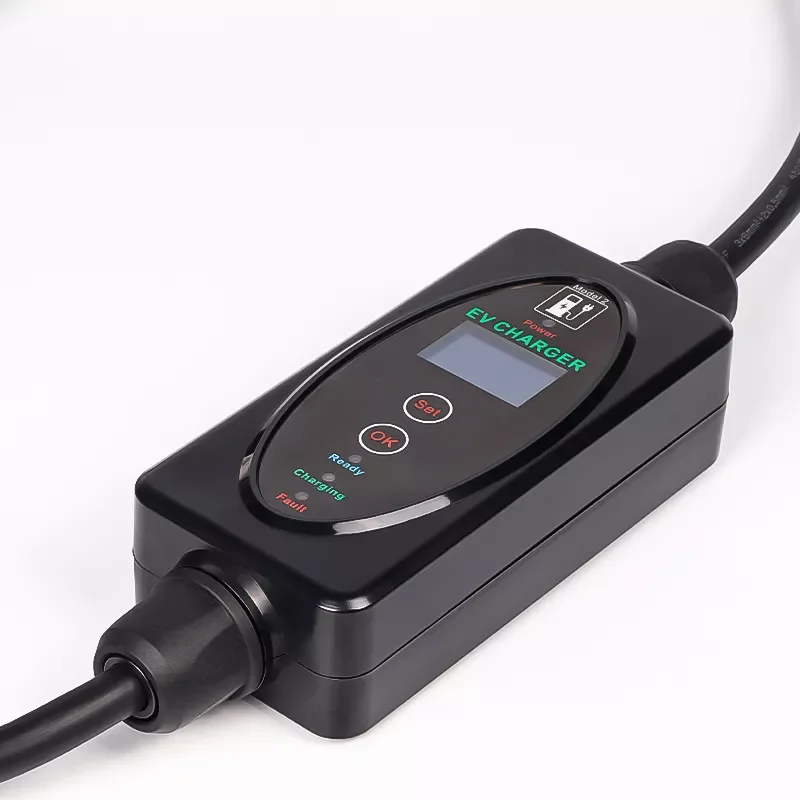 1Ph 7.3kW 6A-16A Adjustable UK T2 Plug 5M Length Model2 IP67 Portable EV Charger With CE Certificate
1Ph 7.3kW 6A-16A Adjustable UK T2 Plug 5M Length Model2 IP67 Portable EV Charger With CE Certificate