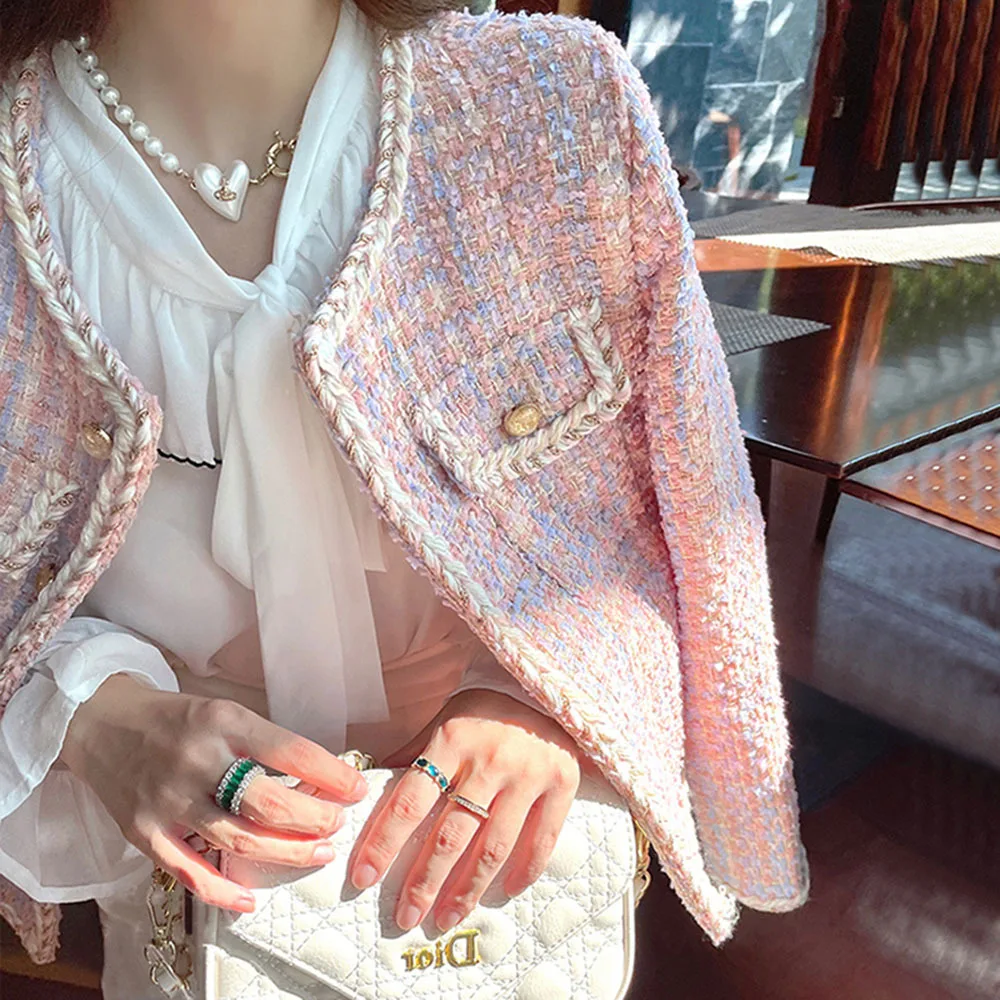 Pink Tweed Coat Women's Spring/Autumn Coat 2022 New Elegant All-match Long Sleeve Short Coat Elegant Female Fashion Coat Top
Pink Tweed Coat Women's Spring/Autumn Coat 2022 New Elegant All-match Long Sleeve Short Coat Elegant Female Fashion Coat Top