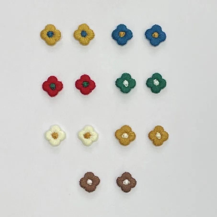 50 шт., декоративный головной убор с вышивкой, 1 см
50 шт., декоративный головной убор с вышивкой, 1 см