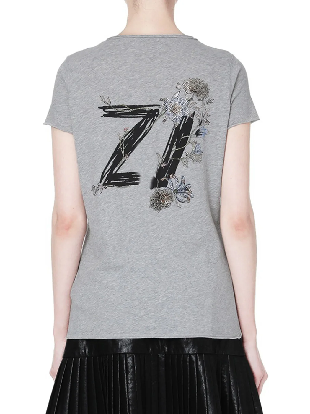 Floral Strass Letter Women T-shirt Summer 2022 Short Sleeve Designer Casual Tees Tops Tshirt Femme Fashion Tee Shirt Tshirt
Floral Strass Letter Women T-shirt Summer 2022 Short Sleeve Designer Casual Tees Tops Tshirt Femme Fashion Tee Shirt Tshirt