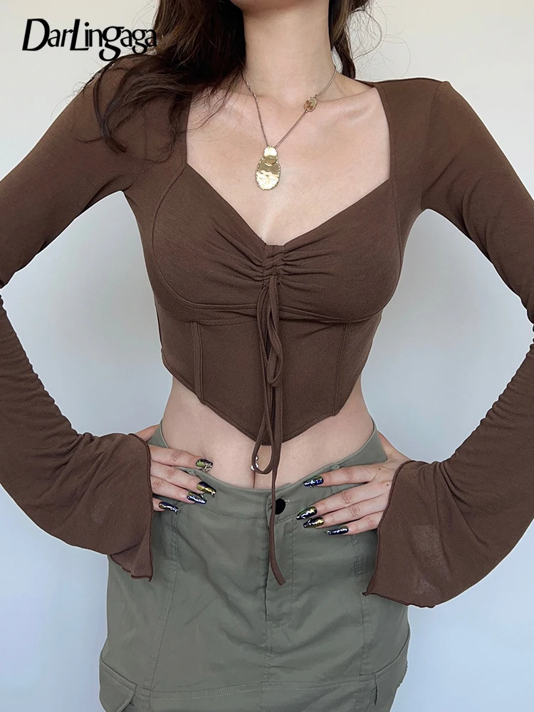 Darlingaga Chic Brown Square Neck Flare Sleeve Women T-shirts Corset Crop Top Vintage Fashion Drawstring Sexy Party Shirts Basic
Darlingaga Chic Brown Square Neck Flare Sleeve Women T-shirts Corset Crop Top Vintage Fashion Drawstring Sexy Party Shirts Basic