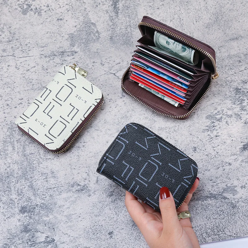 Woman Short Wallet Women's PU Card Holder Short Coin Purse Large Capacity Card Cash Storage Pouch Card Protect Cover Case
Woman Short Wallet Women's PU Card Holder Short Coin Purse Large Capacity Card Cash Storage Pouch Card Protect Cover Case