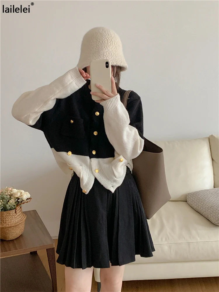 O-neck Long Sleeve Button Patchwork Knitted Cardigan 2022 Korea Autumn and Winter Cardigan Feminino Leisure Sweater
O-neck Long Sleeve Button Patchwork Knitted Cardigan 2022 Korea Autumn and Winter Cardigan Feminino Leisure Sweater