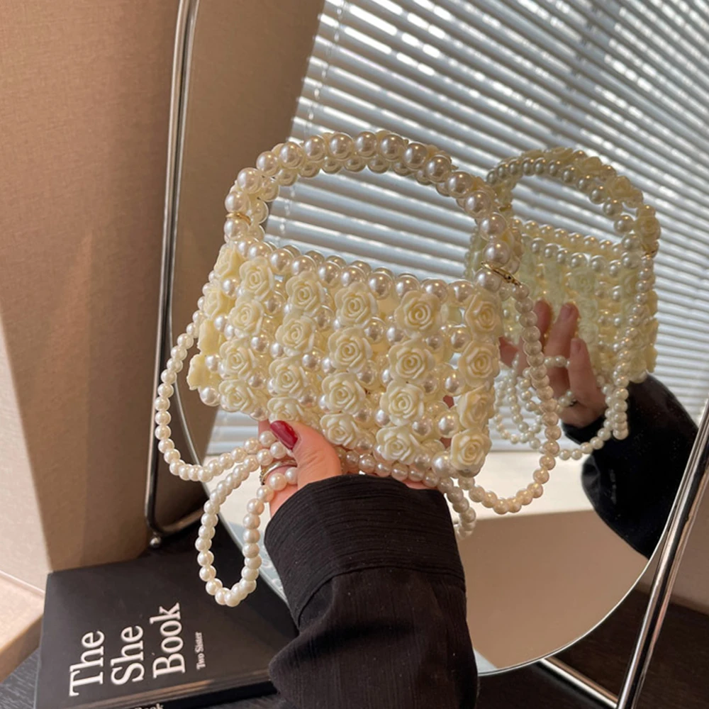 Handmade Woven Evening Handbags and Purses Rose Pearls Bags for Women Flower Shoulder Bag Hollow Crossbody Bag Mini Party Clutch
Handmade Woven Evening Handbags and Purses Rose Pearls Bags for Women Flower Shoulder Bag Hollow Crossbody Bag Mini Party Clutch